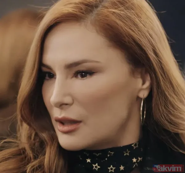 Mine Tugay bu sıralar baş aşağı "O ayak olması gereken yerde değil" 44'lük Mine Tugay paylaştı Afra Saraçoğlu kendini tutamadı - 3