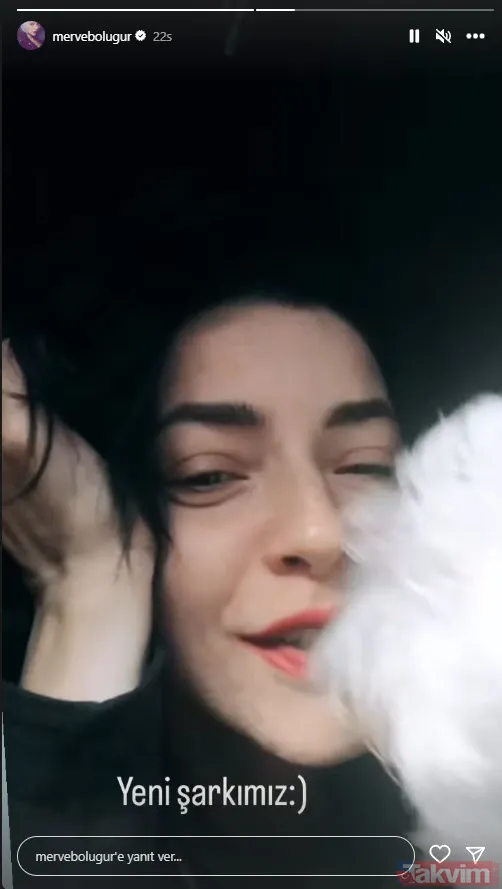 Merve Boluğur üstsüz paylaşımı bir anda olay oldu işin aslı sonra ortaya çıktı "Dünyanın sonu geldi valla çıplak çıkmış bir de" - 12