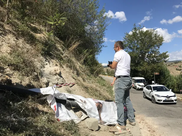 Polis, aslan figürlü kaya parçası için 3 gün nöbet tuttu-4