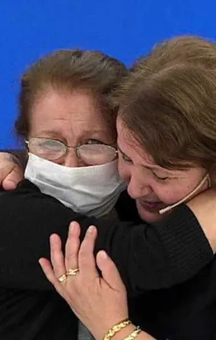 Müge Anlı ile Tatlı Sert canlı yayınında mucize gibi kavuşma! 55 yıllık hasret dakikalar içinde son buldu...