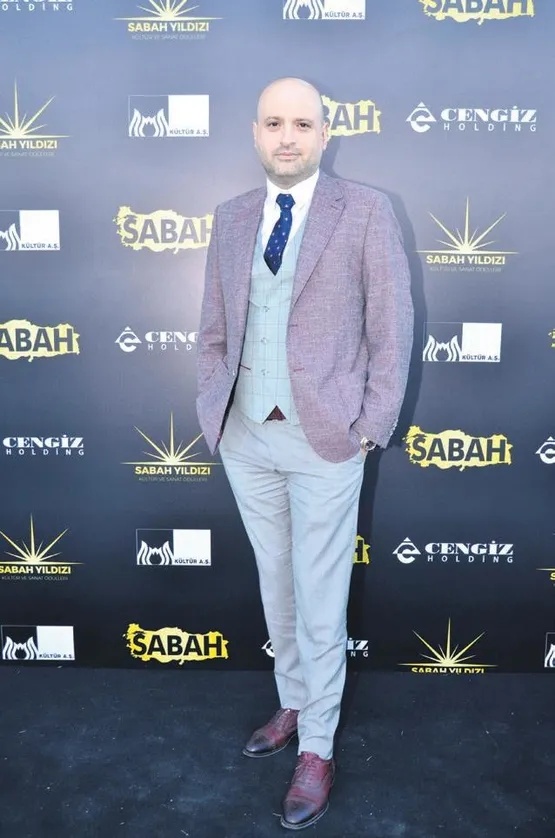 baba-cagri-1585779041259.jpeg Orhan Gencebay ve yapımcı Polat Yağcı da 'Milli Dayanışma Kampanyası’na destek verdi-2