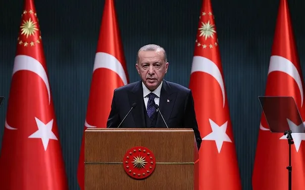 kabine-sonrasi-baskan-erdogandan-onemli-mesaj-ekonomik-kurtulus-savasindan-zaferle-cikacagiz-1637605380682.jpeg Kabine sonrası Başkan Erdoğan'dan önemli mesaj: 'Ekonomik Kurtuluş Savaşı'ndan zaferle çıkacağız-6