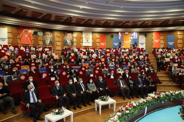 AK Parti İstanbul İl Başkanı Bayram Şenocak: Ekrem İmamoğlu örgütlere seçim diyetini ödemek için 15 bin kişiyi işe aldı-4