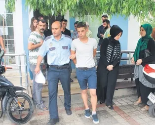 Kurduyla birlikte hırsızlık yaptı