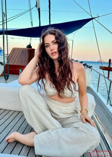 MasterChef Danilo Zanna'nın eski eşi Tuğçe Demirbilek'ten olay kareler! Bikinisiyle poz verdi sosyal medya yıkıldı: "Şefime selam olsun" - 17