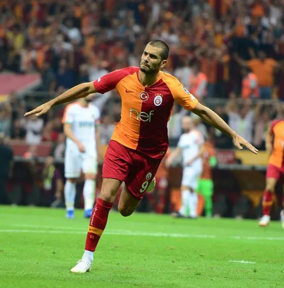 Galatasaraylı Eren Derdiyok Şampiyonlar Ligi'nde 7 yıl sonra ilk kez gol attı-1