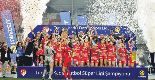 Turkcell Kadınlar Futbol Süper Lig’inde şampiyon ABB Fomget!