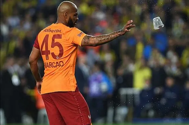 Galatasaray’ın Brezilyalı stoperi Marcao Avrupa'nın kıskacı altında! Sevilla yeni yönetimle masaya oturacak