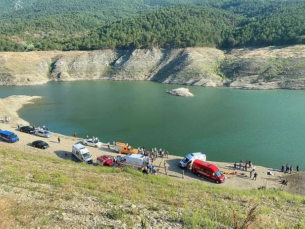 amasyada-yurek-yakan-olay-suluova-derinoz-baraj-golu-5-kisilik-aileyi-yuttu-1626626142929.jpeg