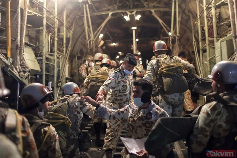 SON DAKİKA: İran Umman Denizi kıyısında askeri tatbikat başlattı