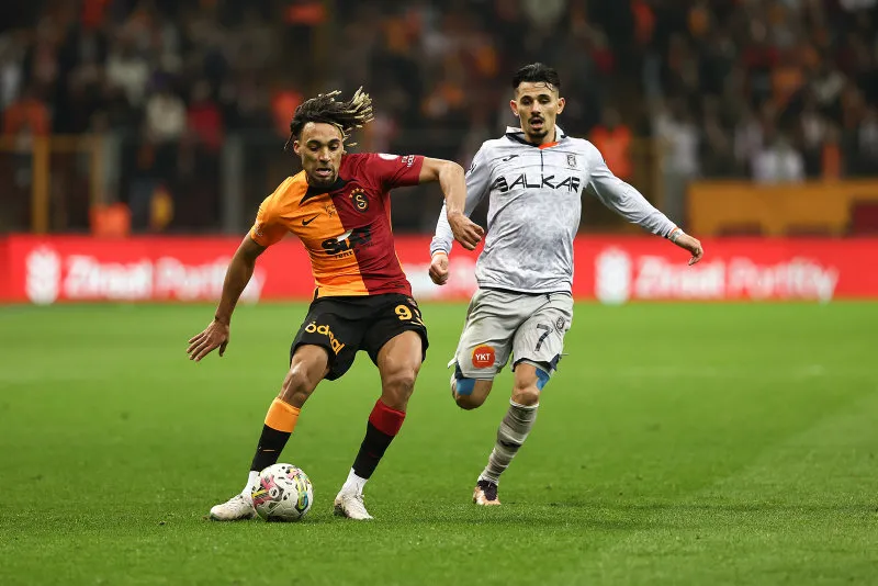 Manchester United'dan Galatasaraylı yıldıza kanca! - 11