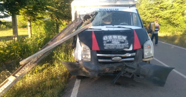 Isparta’da feci kaza! Ok gibi saplandı