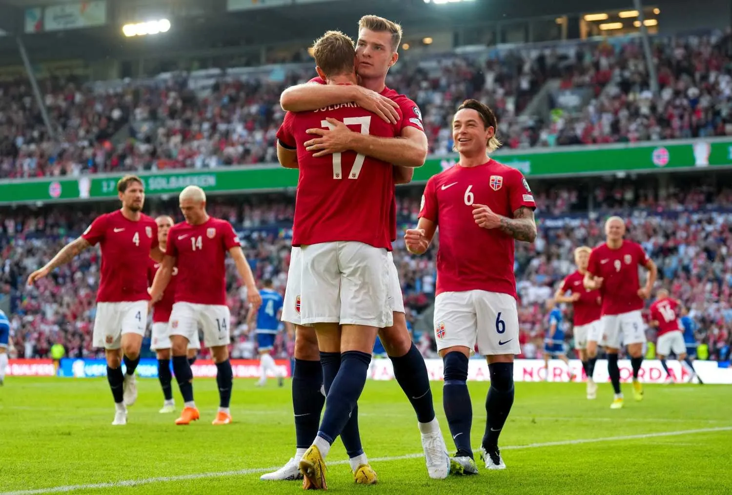 Fenerbahçe yeni askerini buldu! Transfer Manchester United'dan gelecek - 21