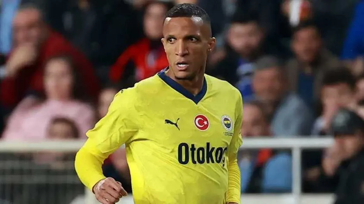 Cenk Tosun ve Rodrigo Becao Kasımpaşa'ya