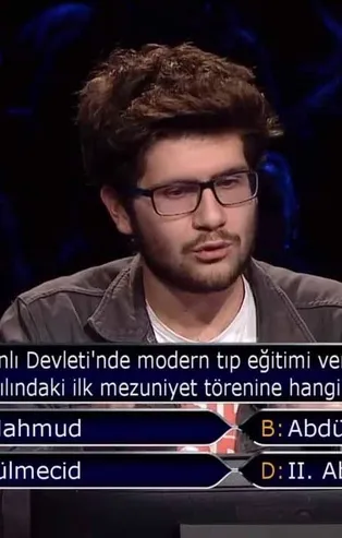 Kim Milyoner Olmak İster'de dikkat çeken Osmanlı sorusu! İlk tıp okulu mezuniyet törenine hangi padişah katıldı?