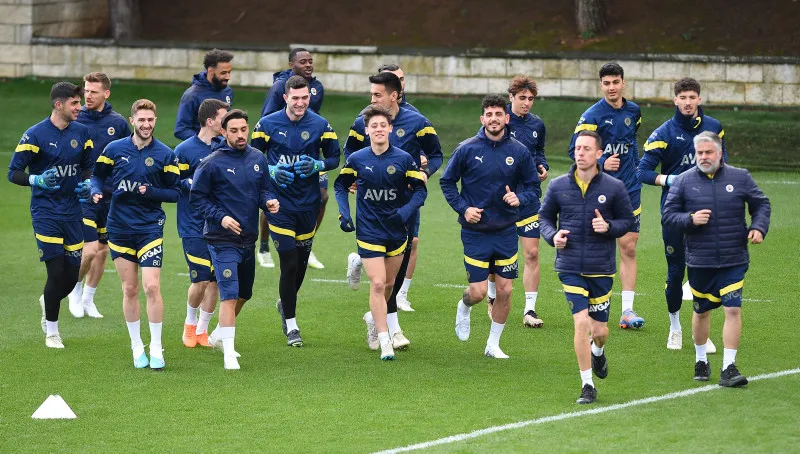 Fenerbahçe'de sürpriz ayrılık yolda! Yeni adresi... - 1