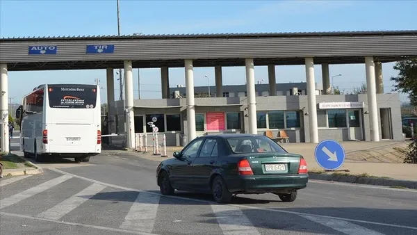Son dakika: Ticaret Bakanlığı açıkladı! Gümrük kapılarından bayram boyunca 1 milyonu aşkın yolcu geçti-3