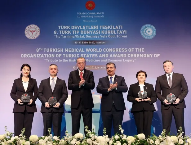 Başkan Erdoğan'dan 8. Türk Tıp Dünyası Kurultayı'nda önemli açıklamalar-8