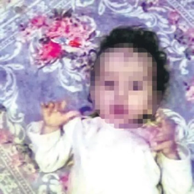 Çöp evden bebek çıktı