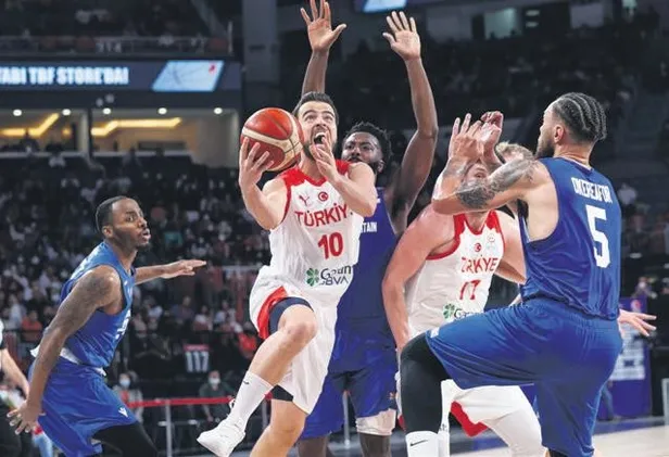 besiktas-gecen-sezon-aboubakar-ve-larin-katkilarini-mumla-ariyor-batshuayi-ve-kenan-karaman-geride-kaldi-1638131444189.jpeg Beşiktaş geçen sezon Aboubakar ve Larin katkılarını mumla arıyor! Batshuayi ve Kenan Karaman geride kaldı-9