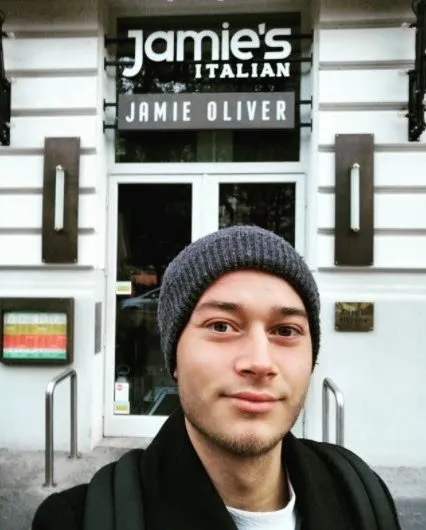 Masterchef 2021 Emre Büber bakın kim çıktı meğer dünya çapında... Şampiyonluğun büyük adayının adayının eşi ve oğlu merak edildi-6