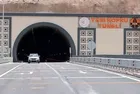 Hakkari'de ulaşım çağı! Terörün bittiği bölgeye 45 milyar liralık yatırım | Tünel ve köprüler hizmete açıldı