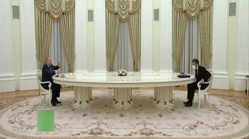 Kremlin Sarayı’nda Putin-Macron görüşmesi