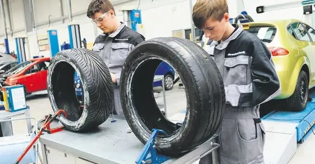 Çıraklık yapana emeklilik formülü! Çalışmadan kimler yararlanabilir? Maaş yolu nasıl açılacak?