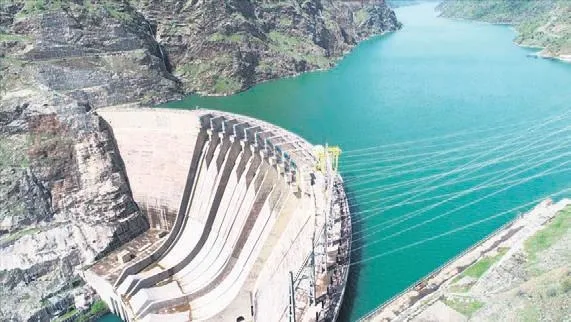 esnafa-100-milyar-lira-destek-hazir-60-ay-vade-ve-yuzde-75-oranindaki-kredi-imkani-basladi-1666567225962.jpeg Esnafa 100 milyar lira destek hazır! 60 ay vade ve yüzde 7.5 oranındaki kredi imkanı başladı-3