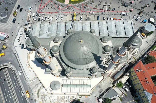 Alman DW'den Taksim Camii hazımsızlığı!