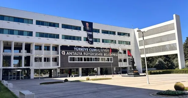 CHP'li Antalya Belediyesi’ndeki 399 milyon TL’lik vurgun! 15 kişi gözaltına alındı