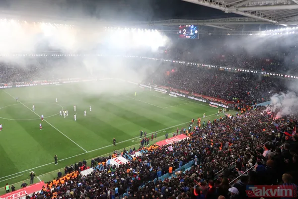 Trabzonspor taraftarı şampiyonluğu kutluyor! Renkli görüntüler... - 44