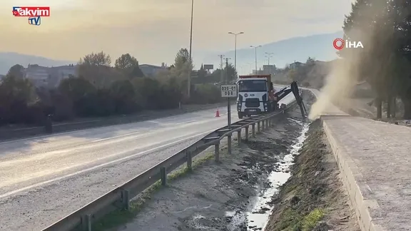 Çalışmalar sırasında patlayan doğal gaz borusu tedirgin etti