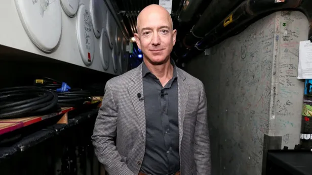 jeff-bezos-sevgilisi-lauren-sanchez-kimdir-jeff-bezos-leonardo-dicaprio-olayi-nedir-ne-oldu-1636463874002.jpg