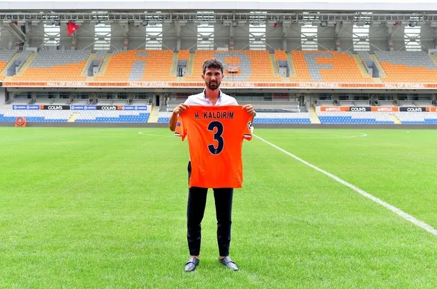 Galatasaray, Başakşehir’de kadro dışı kalan Hasan Ali Kaldırım için düğmeye bastı