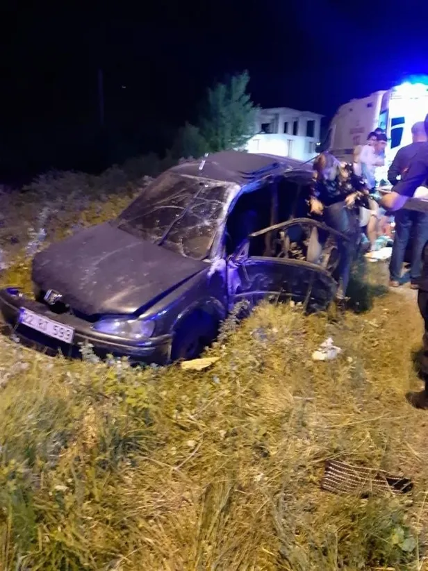 Kocaeli'nin Kandıra ilçesinde feci kaza! Ölü ve yaralılar var-1