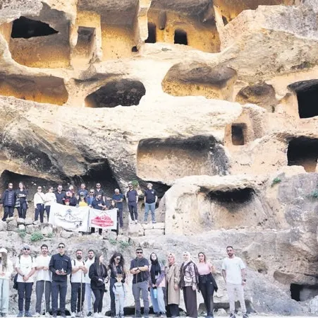 Göğüs ’Gabar’tan görüntü