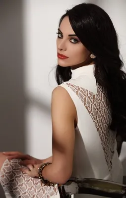 Tuvana Türkay fena yakalandı!