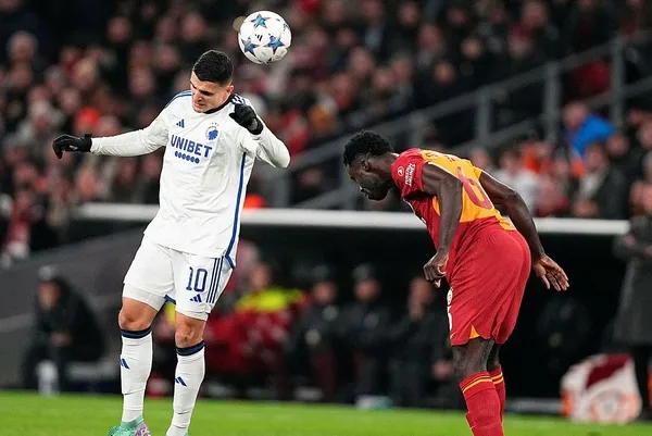 galatasarayda-davinson-sanchez-bilmecesi-kim-sakat-demisti-sivasa-da-goturulmedi-1704901428867.jpeg Galatasaray'da Davinson Sanchez bilmecesi! "Kim sakat" demişti Sivas'a da götürülmedi-1