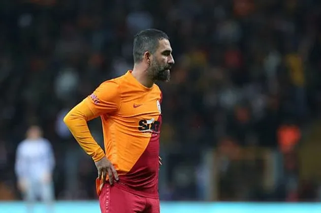 Bu isimler hala boşta! Arda Turan, Berke Özer...