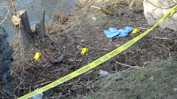 kendisini-aldattigini-dusundugu-kocasini-oldurup-dereye-atti-1641209632777.jpg Kendisini aldattığını düşündüğü kocasını öldürüp dereye attı-7