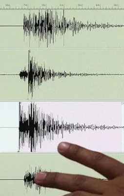 Ege'de korkutan deprem