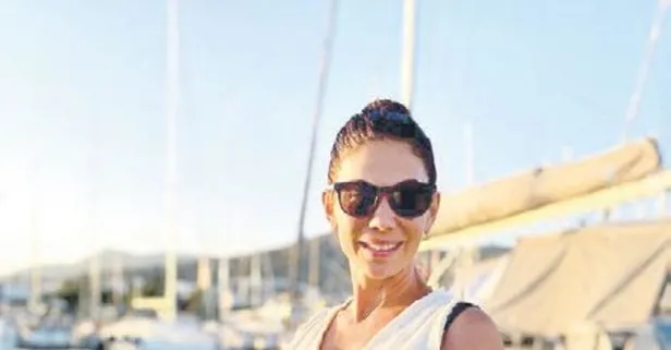 Oyuncu Zeynep Beşerler'den Bozburun hatırası