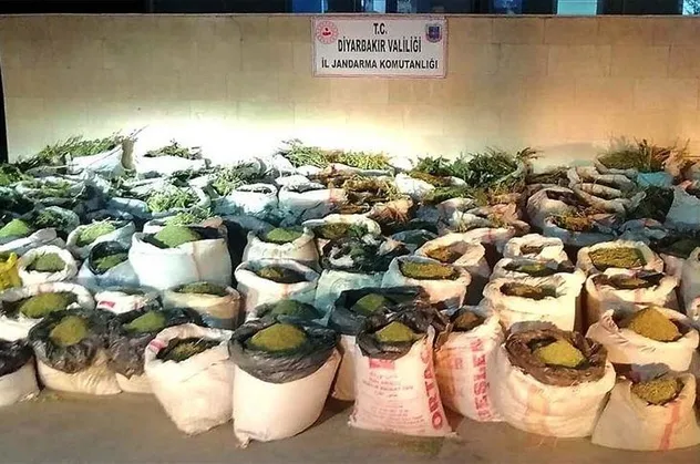 Son dakika... PKK'ya dev uyuşturucu operasyonu