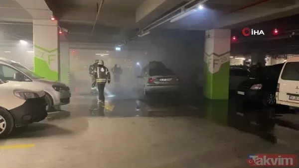Seyir halinde motor bölümünden alev aldı! Büyük Çamlıca Camisi'nin kapalı otoparkında araç yangını - 7