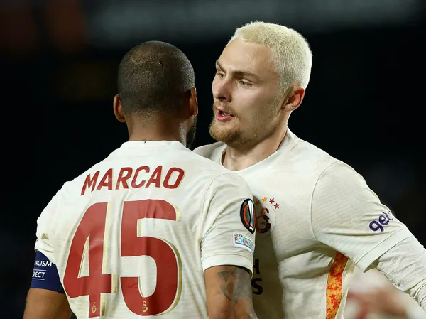 galatasarayin-yikilmaz-duvari-victor-nelsson-ve-marcao-rakamlari-inanilmaz-1646996437801.jpg