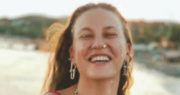 Serenay Sarıkaya göğsüne silikon taktırdı iddiası! Şoke eden detay: Adını değiştirdi