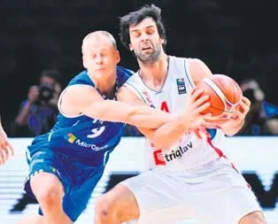 Finliler’i de geçtiler Sırplar turladı