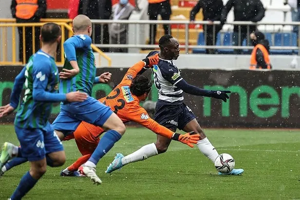 Kasımpaşa, Çaykur Rizespor'u 3-1 yendi | MAÇ SONUCU-2