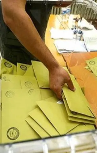 Yerel seçimlerin ardından AK Parti düğmeye bastı! Seçim mevzuatında radikal değişiklik